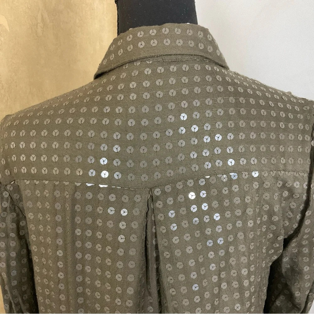 Maeve Anthropologie Arwa olive green button up shirt with sequins. Size:XS - Picture 12 of 14